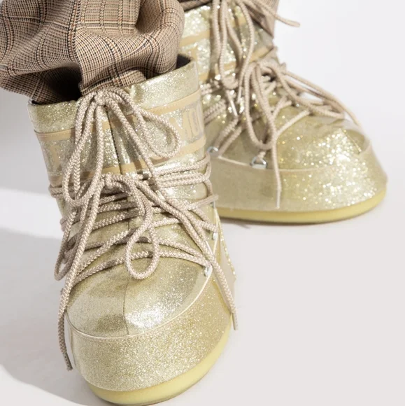 Moon Boot Low Icon Glitter Snow Boot Gold Moon Boots Glitter Gold Boots Short - Picture 5 of 17